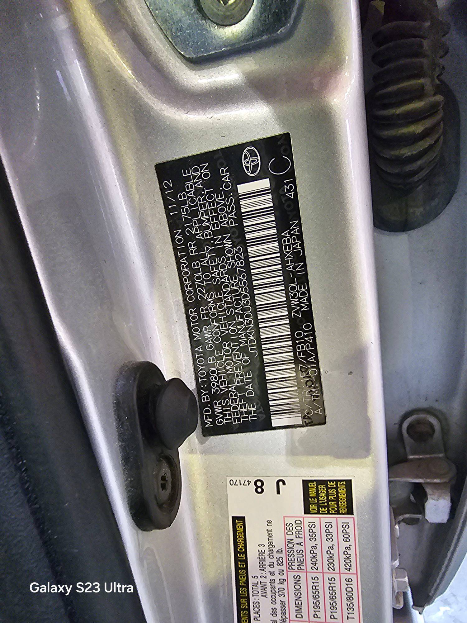 2013 TOYOTA PRIUS — 174650 Miles — Lot 43231404 — Main - Marhaba Auctions Used Cars - Image 9