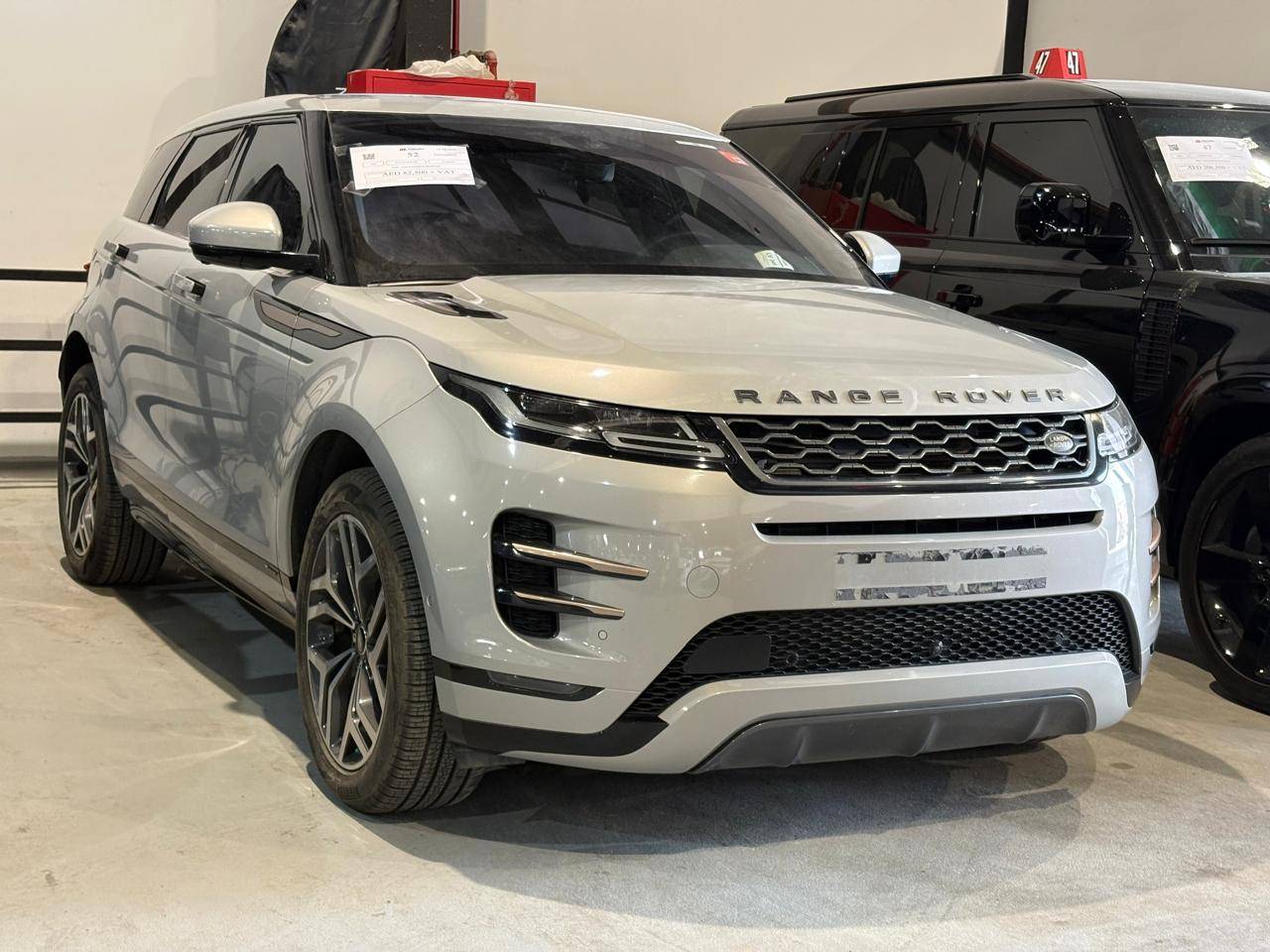 2020 RANGE ROVER EVOQUE — 113676 KM — Lot 45322 — Al Quoz - Marhaba Auctions Used Cars - Image 3