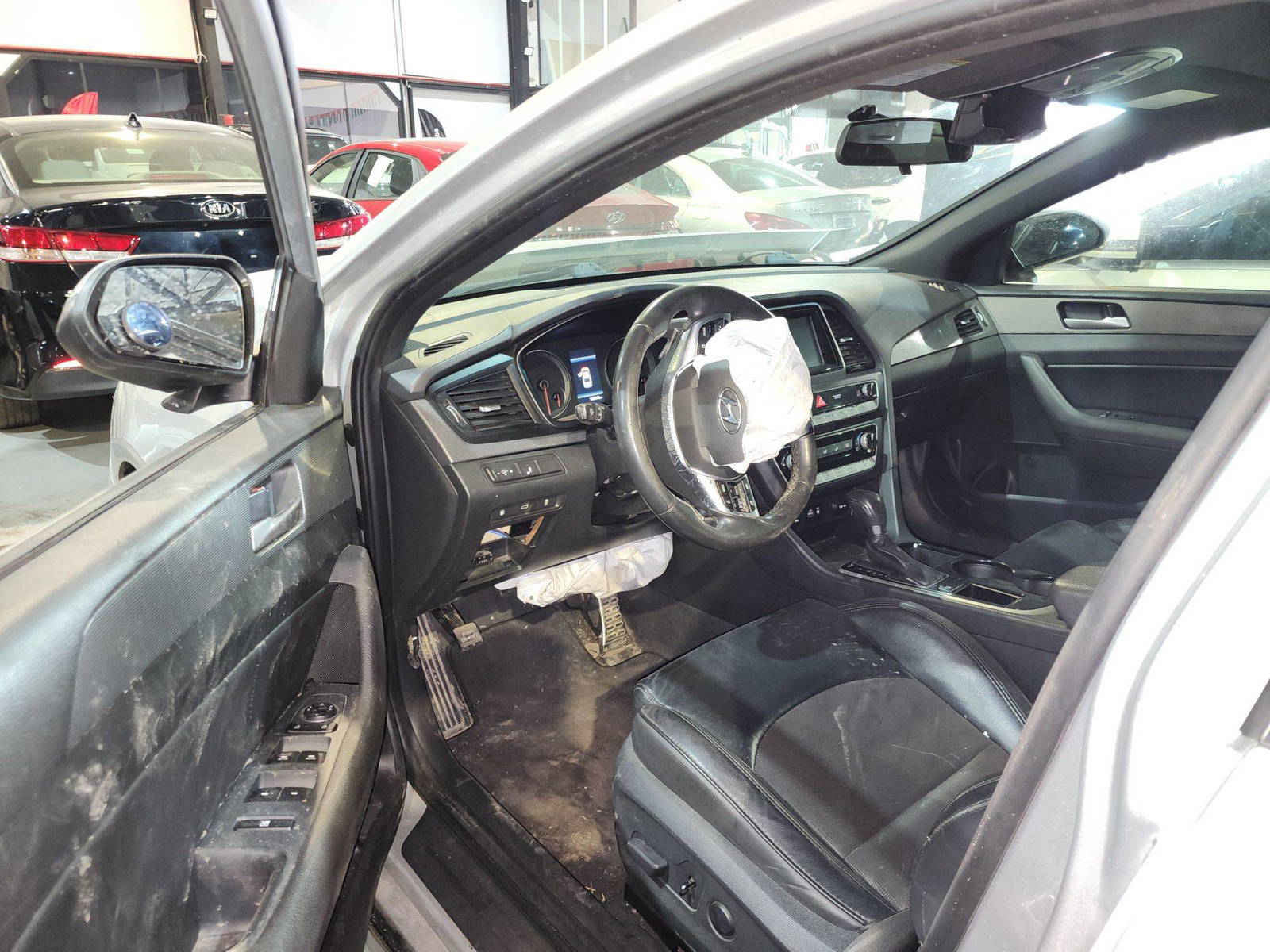 2018 HYUNDAI SONATA — 149970 KM — Lot 83229944 — Al Quoz - Marhaba Auctions Used Cars - Image 9