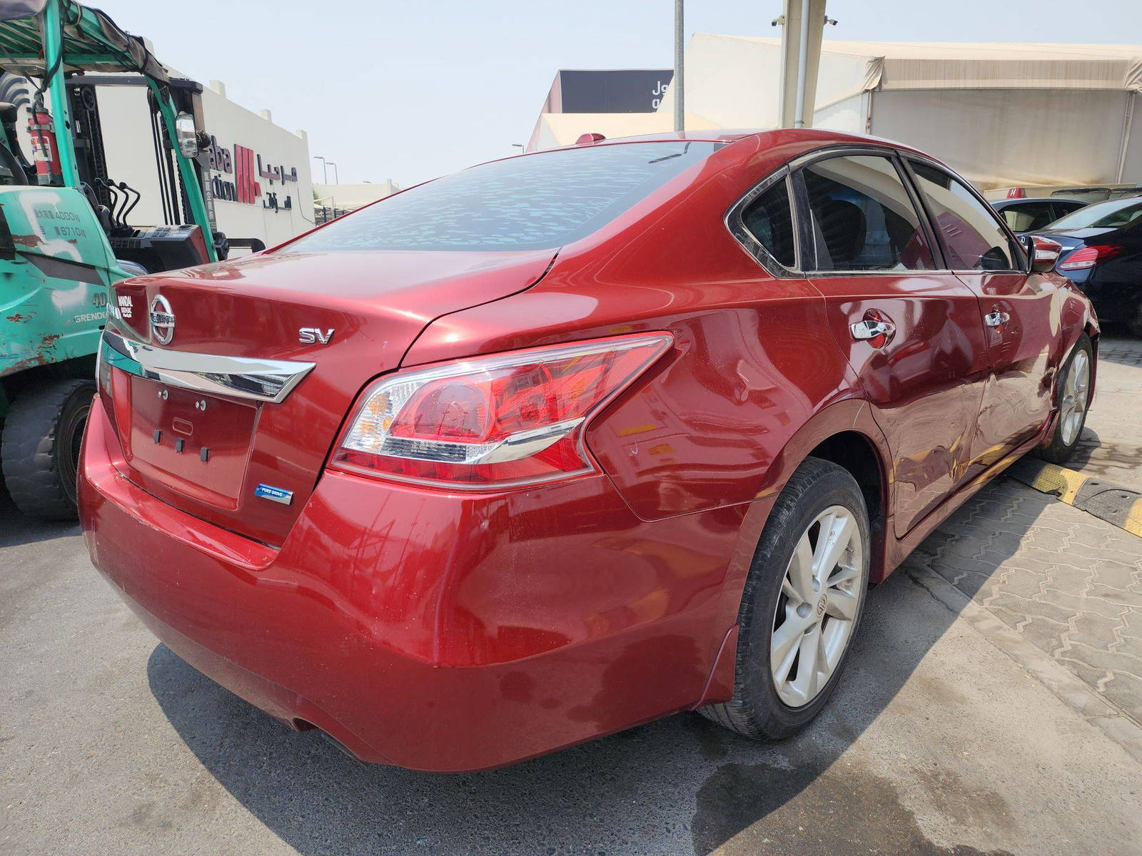 2013 NISSAN ALTIMA — 201583 Miles — Lot 47477 — Souq - Marhaba Auctions Used Cars - Image 3