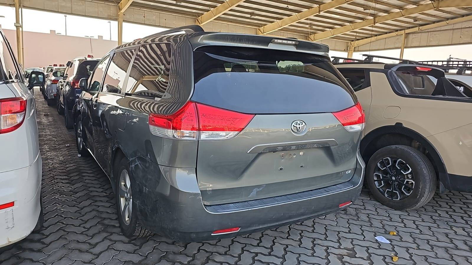 TOYOTA SIENNA 2011 - Marhaba Auction Used Cars - Image 12