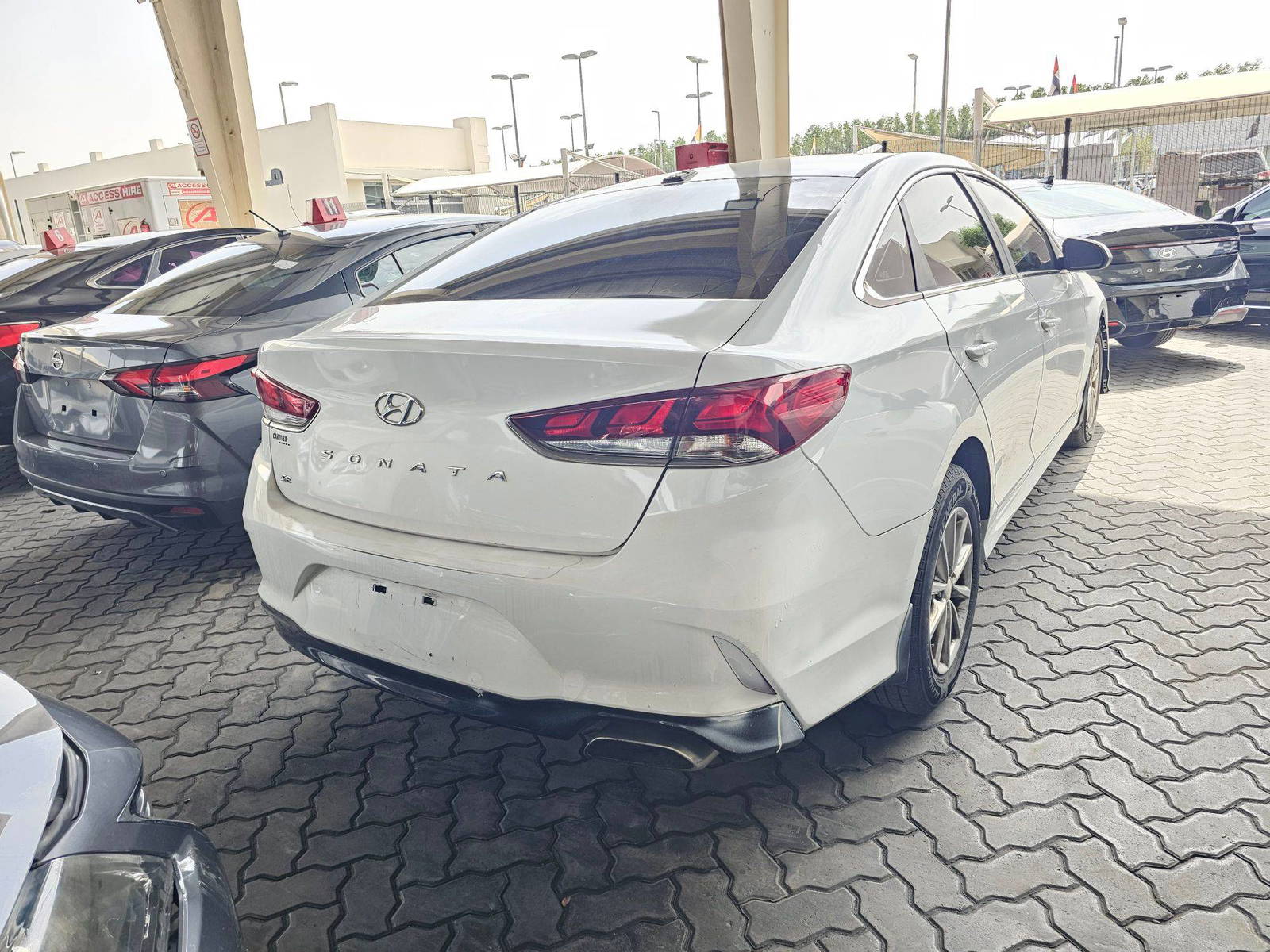 HYUNDAI SONATA 2018 - Marhaba Auction Used Cars - Image 4