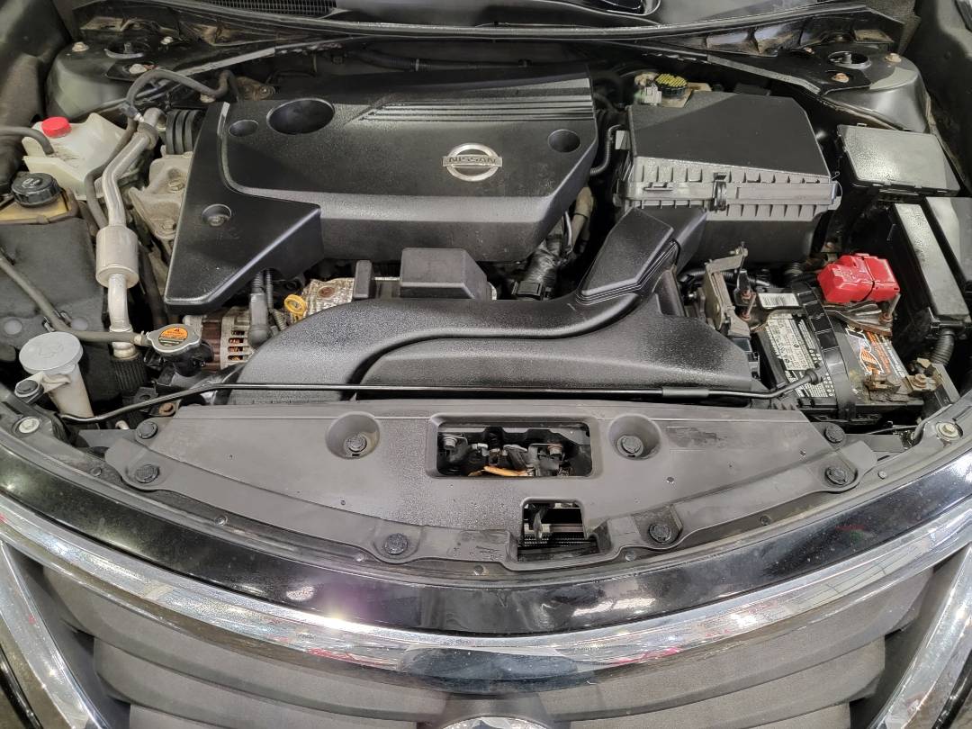 2015 NISSAN ALTIMA — 237276 Miles — Lot 44621204 — Main - Marhaba Auctions Used Cars - Image 11