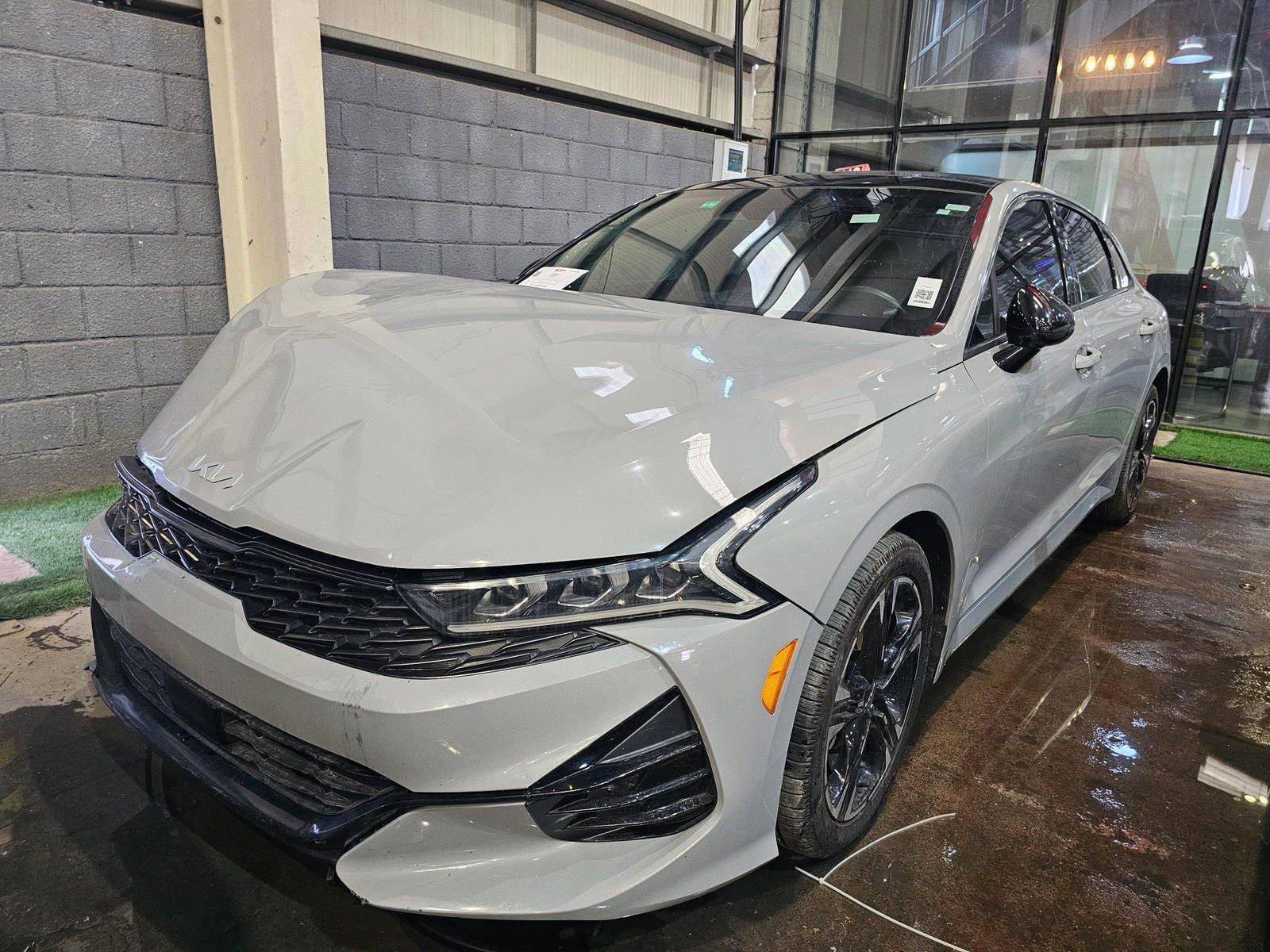 KIA K5 2023 - Marhaba Auction Used Cars - Image 3