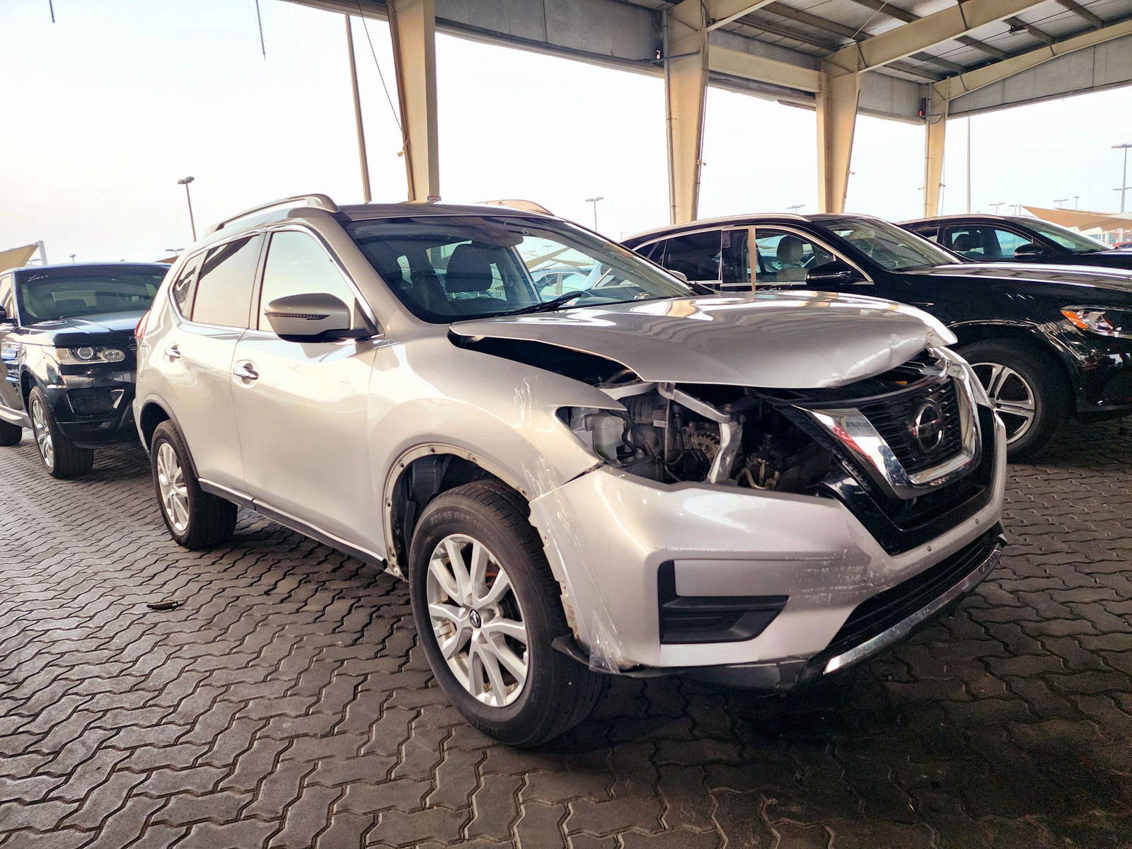 2019 NISSAN ROGUE — 140077 Miles — Lot KP515339 — Souq - Marhaba Auctions Used Cars - Image 4