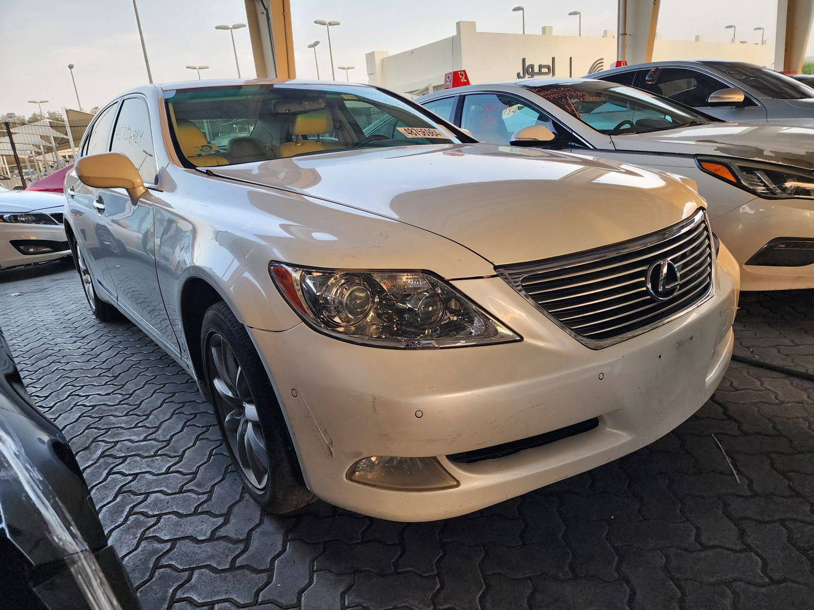 2007 LEXUS LS 460 — 137823 Miles — Lot 48756984 — Souq - Marhaba Auctions Used Cars - Image 6