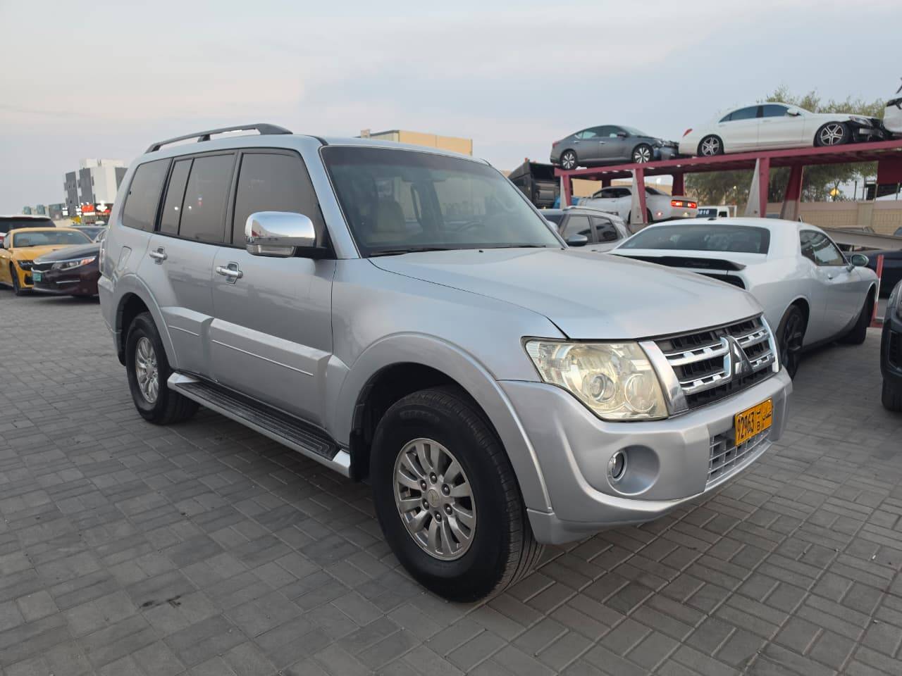 MITSUBISHI PAJERO 2013 view 2