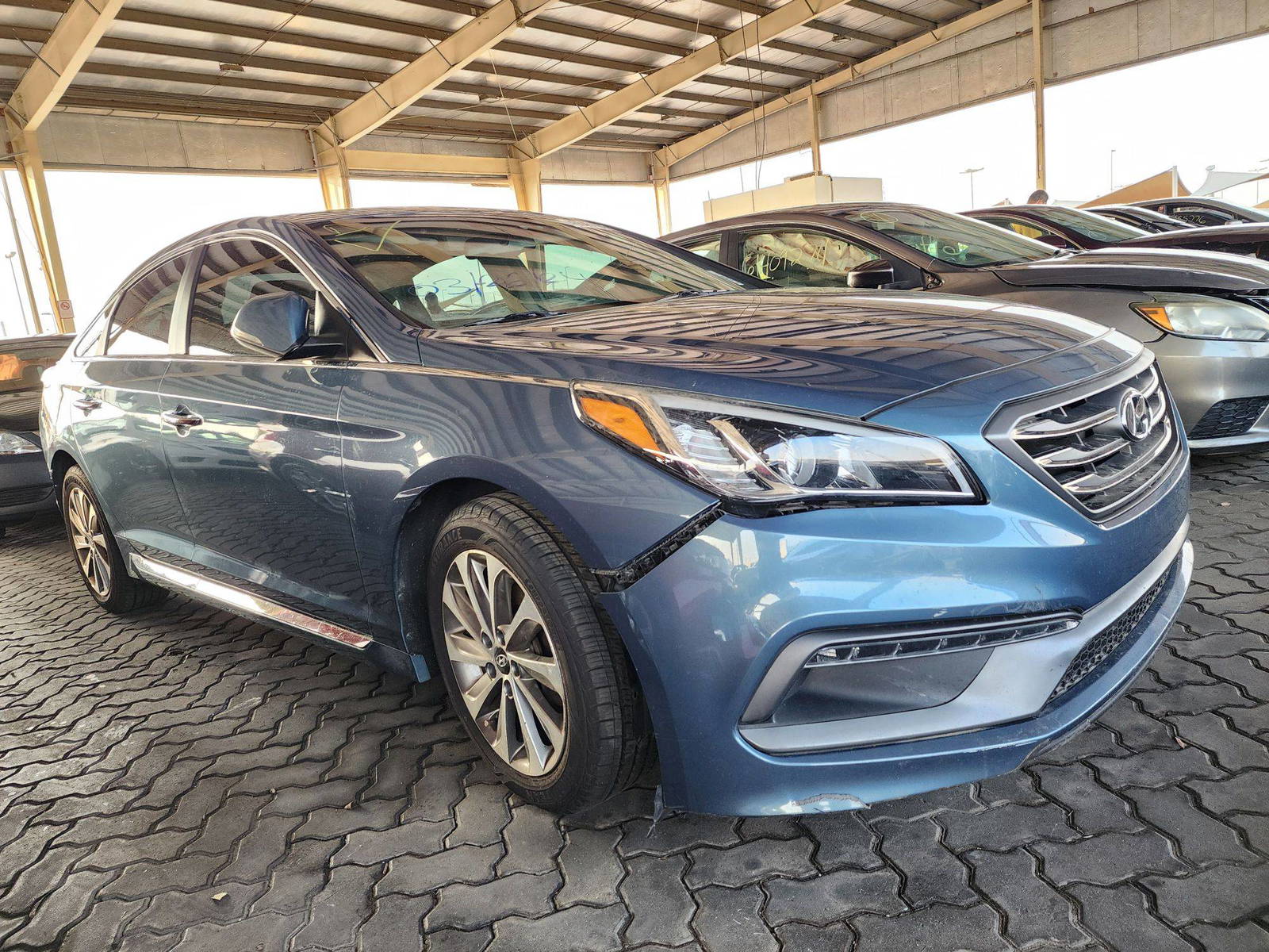 2016 HYUNDAI SONATA SPORT — 104439 Miles — Lot 46545994 — Souq - Marhaba Auctions Used Cars - Image 3