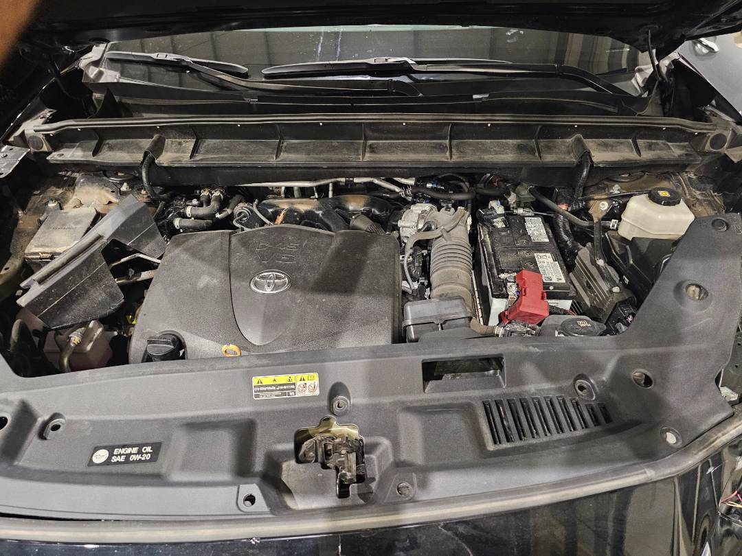 2022 TOYOTA HIGHLANDER — 35152 KM — Lot 55898385 — Main - Marhaba Auctions Used Cars - Image 11