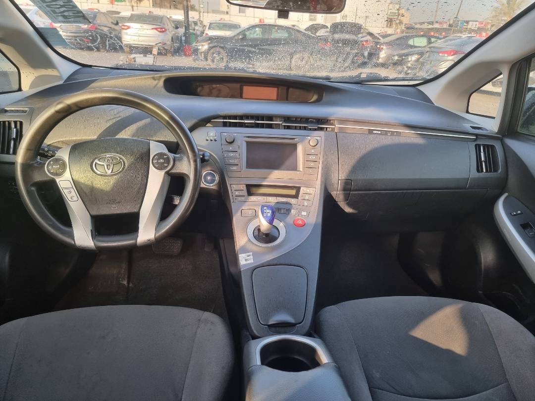 2014 TOYOTA PRIUS — 234507 Miles — Lot 0366287 — Ind. 12 - Marhaba Auctions Used Cars - Image 8