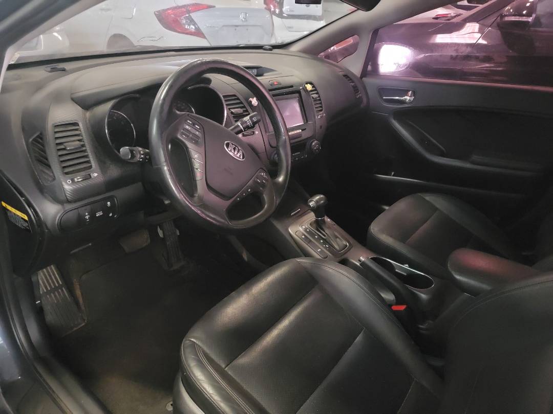 2014 KIA K3 — 151757 KM — Lot 224028 — Main - Marhaba Auctions Used Cars - Image 8
