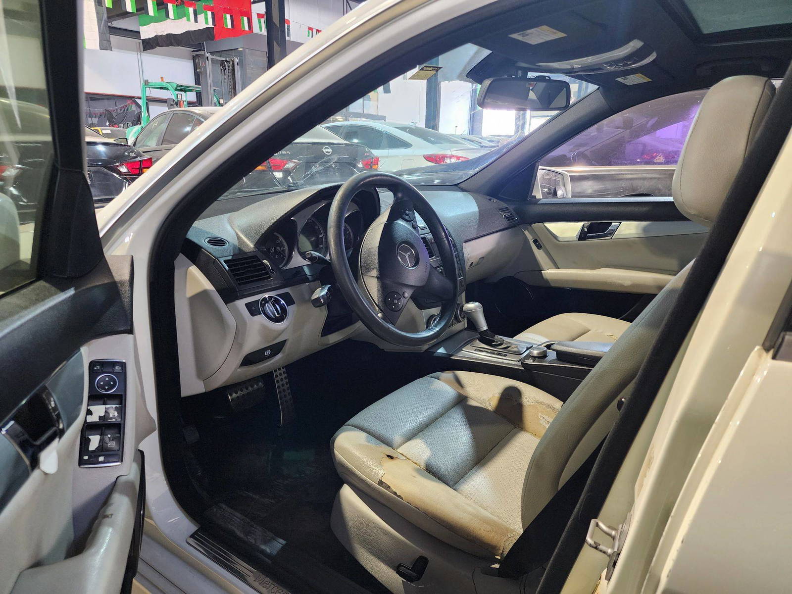 MERCEDES BENZ C300 2011 - Marhaba Auction Used Cars - Image 8