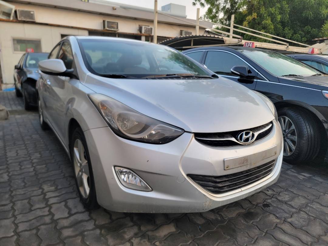 2010 HYUNDAI AVANTE — 178278 KM — Lot BU067168 — Main - Marhaba Auctions Used Cars - Image 4