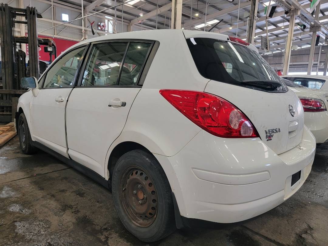 2010 NISSAN VERSA — 197401 Miles — Lot 38576675 - Marhaba Auctions Used Cars - Image 3