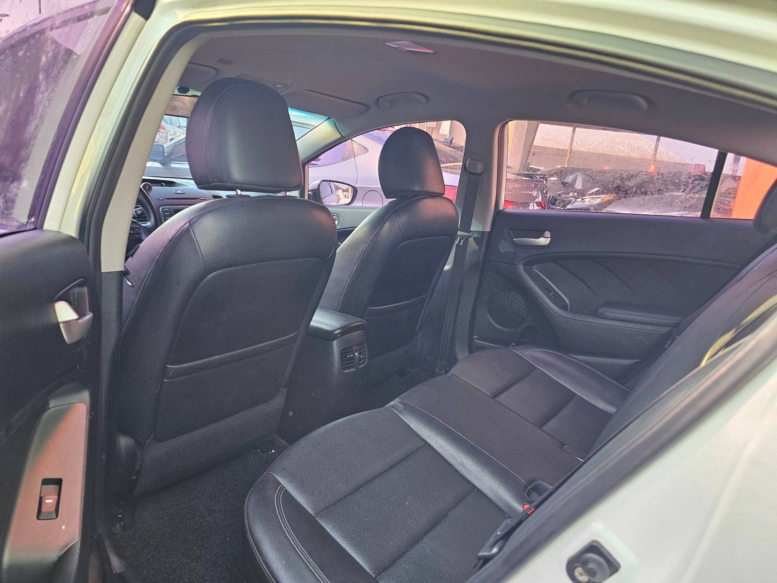 2014 KIA K3 — 136382 KM — Lot 201411 — Souq - Marhaba Auctions Used Cars - Image 6