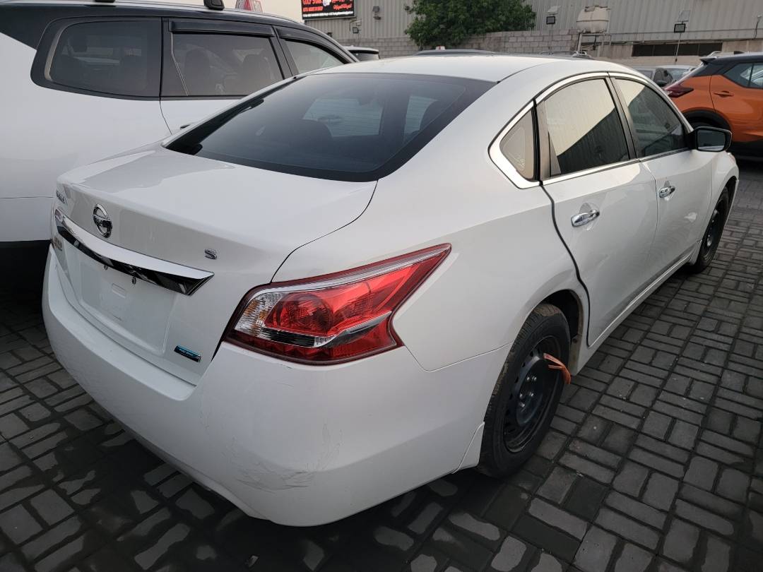 2013 NISSAN ALTIMA — 161382 Miles — Lot P8DC298431 — Main - Marhaba Auctions Used Cars - Image 3