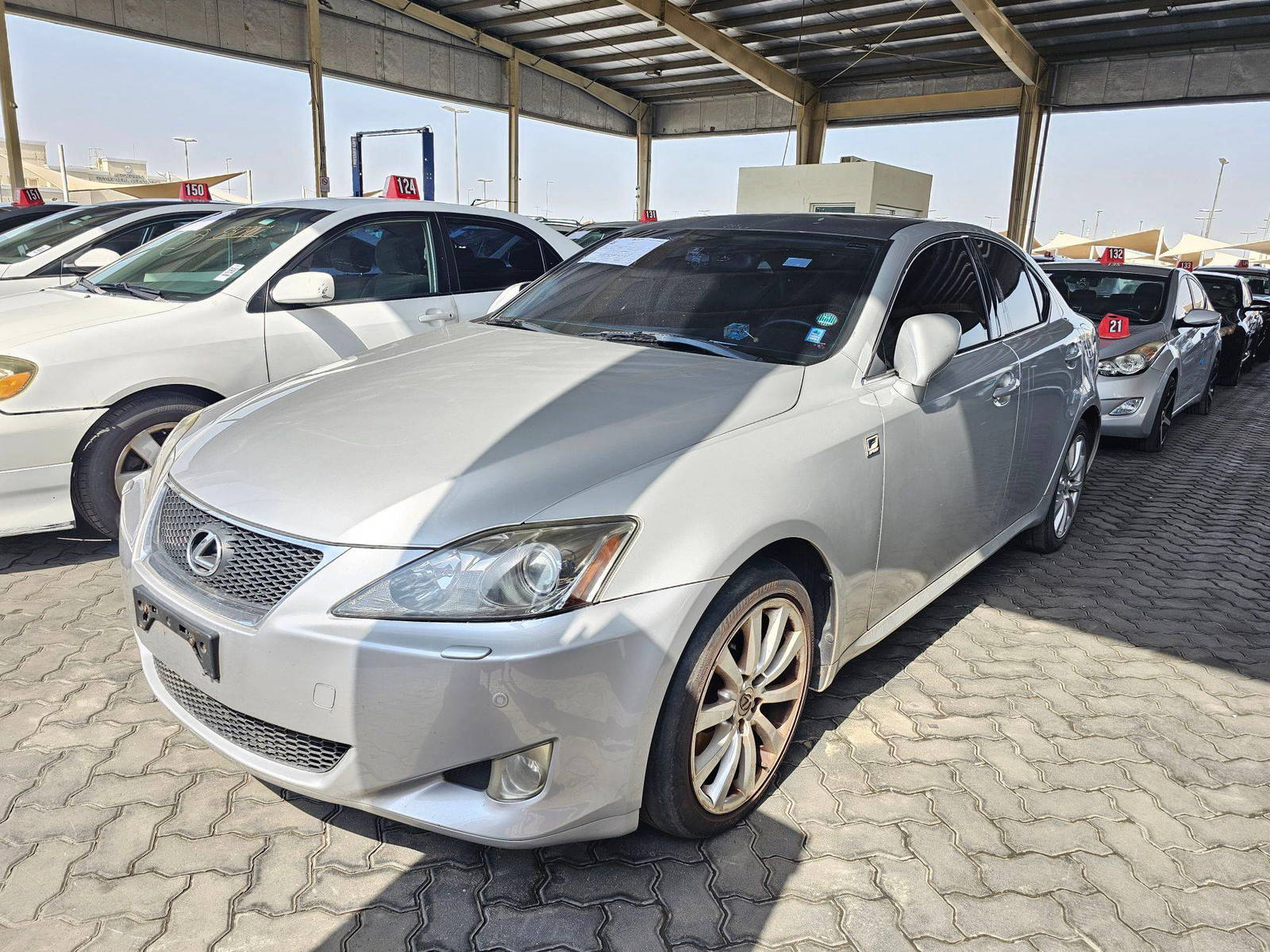 2006 LEXUS IS 250 — 232756 KM — Lot 10134 — Main - Marhaba Auctions Used Cars - Image 5