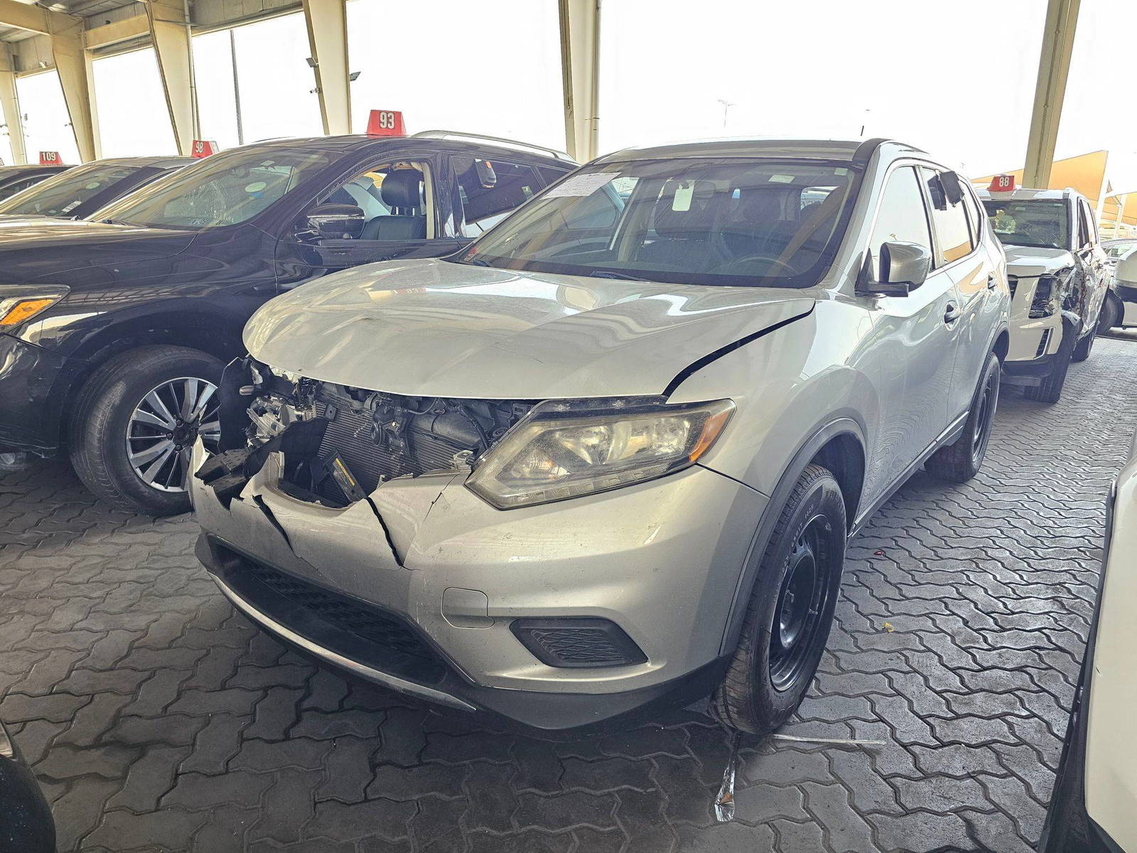 NISSAN ROGUE 2016 - Marhaba Auction Used Cars - Image 5