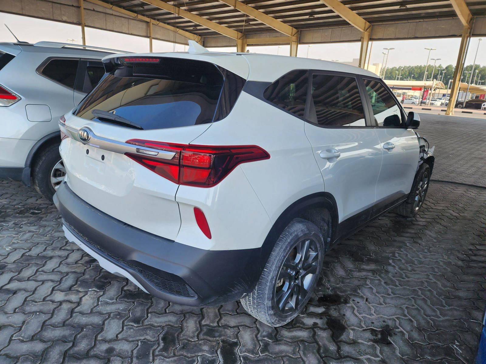2021 KIA SELTOS — 66072 Miles — Lot 37569637 - Marhaba Auctions Used Cars - Image 4