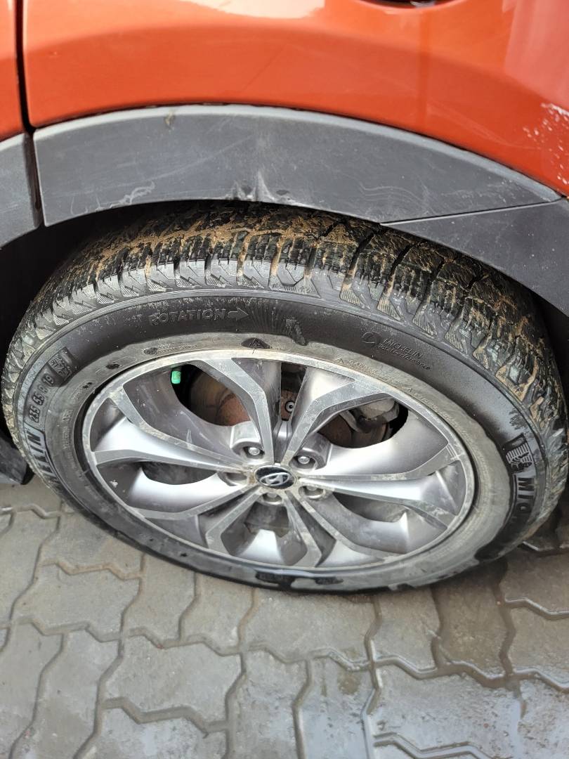 2014 HYUNDAI SANTA FE — 132451 KM — Lot 12244931 — Main - Marhaba Auctions Used Cars - Image 9