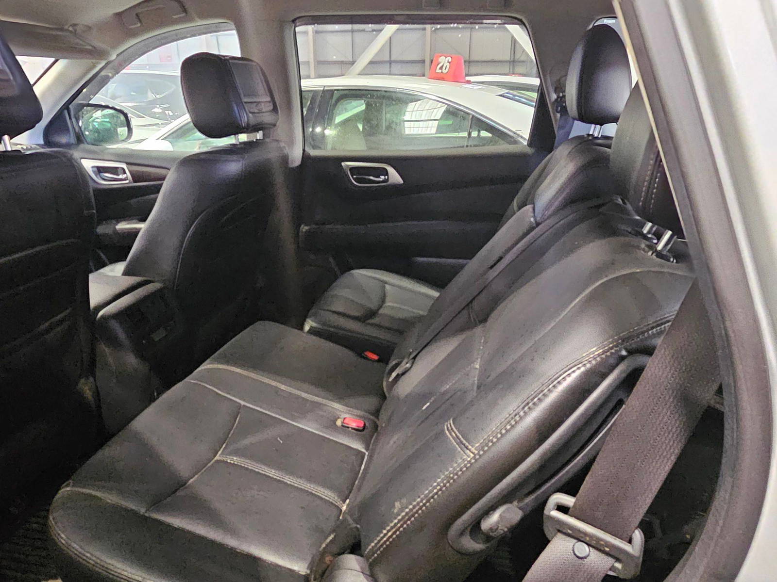 NISSAN PATHFINDER 2013 - Marhaba Auction Used Cars - Image 10