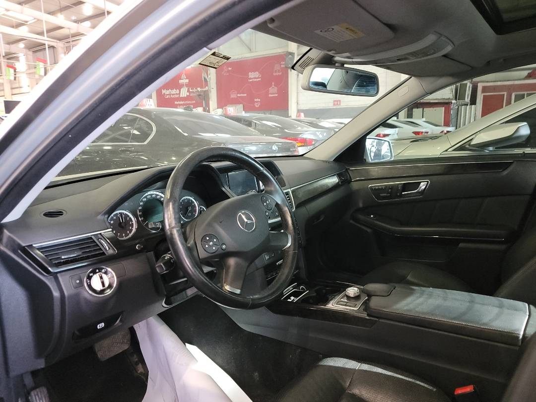 2010 MERCEDES BENZ E 350 — 192096 KM — Lot AA215075 — Main - Marhaba Auctions Used Cars - Image 6