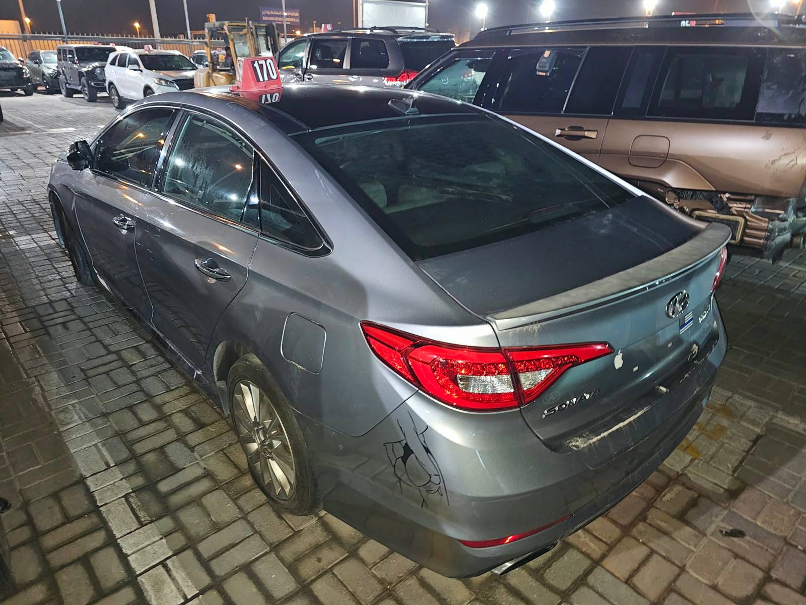 2015 HYUNDAI SONATA — 118699 Miles — Lot 43370487 - Marhaba Auctions Used Cars - Image 4