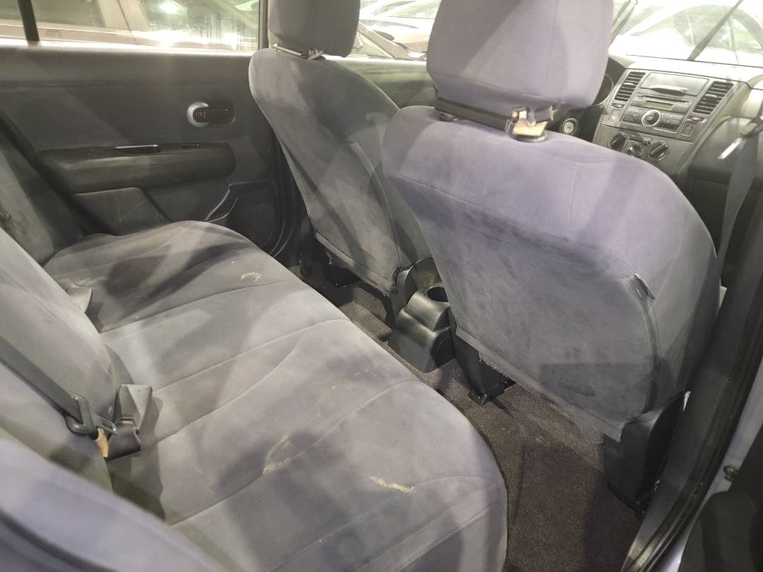 2007 NISSAN VERSA — 148986 Miles — Lot 75251933 - Marhaba Auctions Used Cars - Image 4