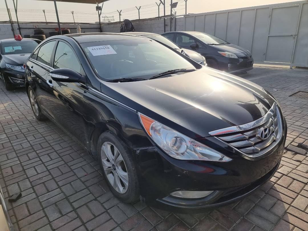 2011 HYUNDAI SONATA — 203066 Miles — Lot 215478 — Souq - Marhaba Auctions Used Cars - Image 3