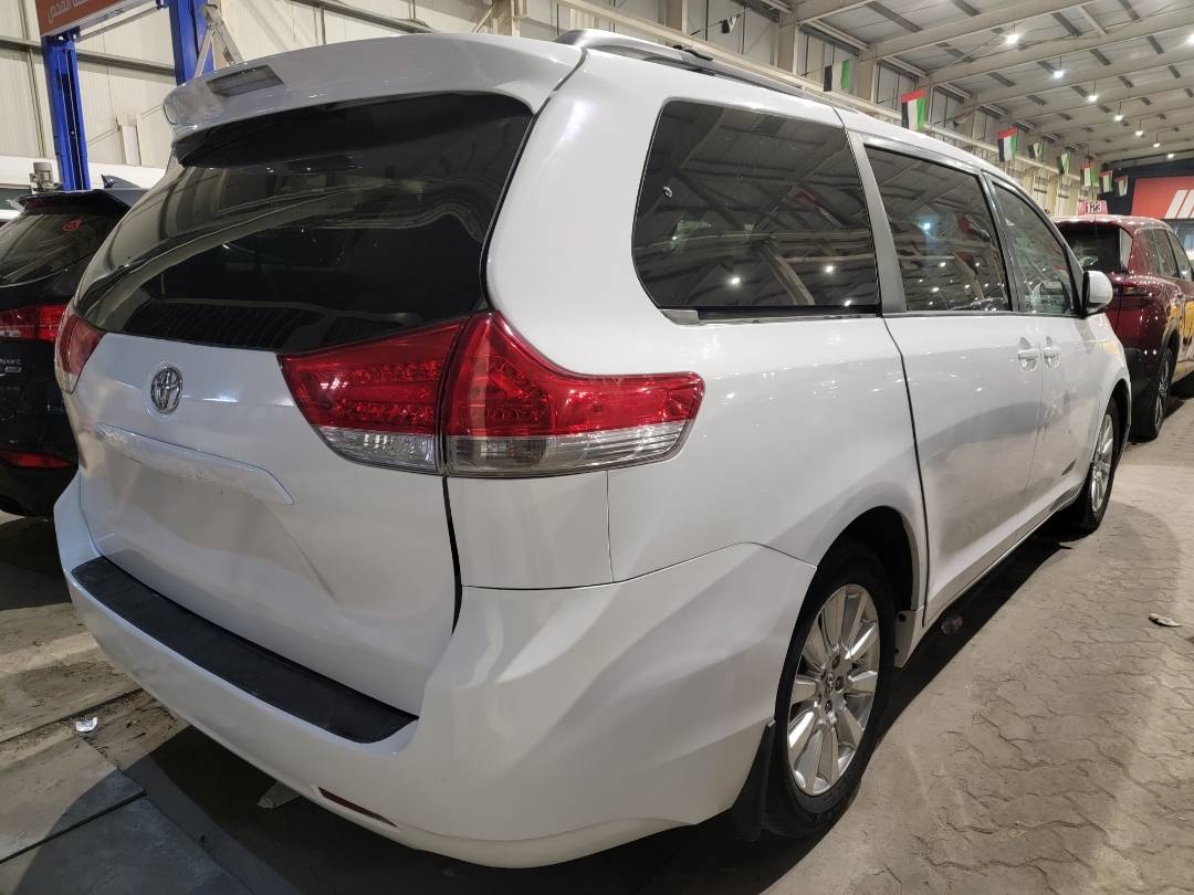 2011 TOYOTA SIENNA — 248535 Miles — Lot 9BS027251 — Main - Marhaba Auctions Used Cars - Image 4