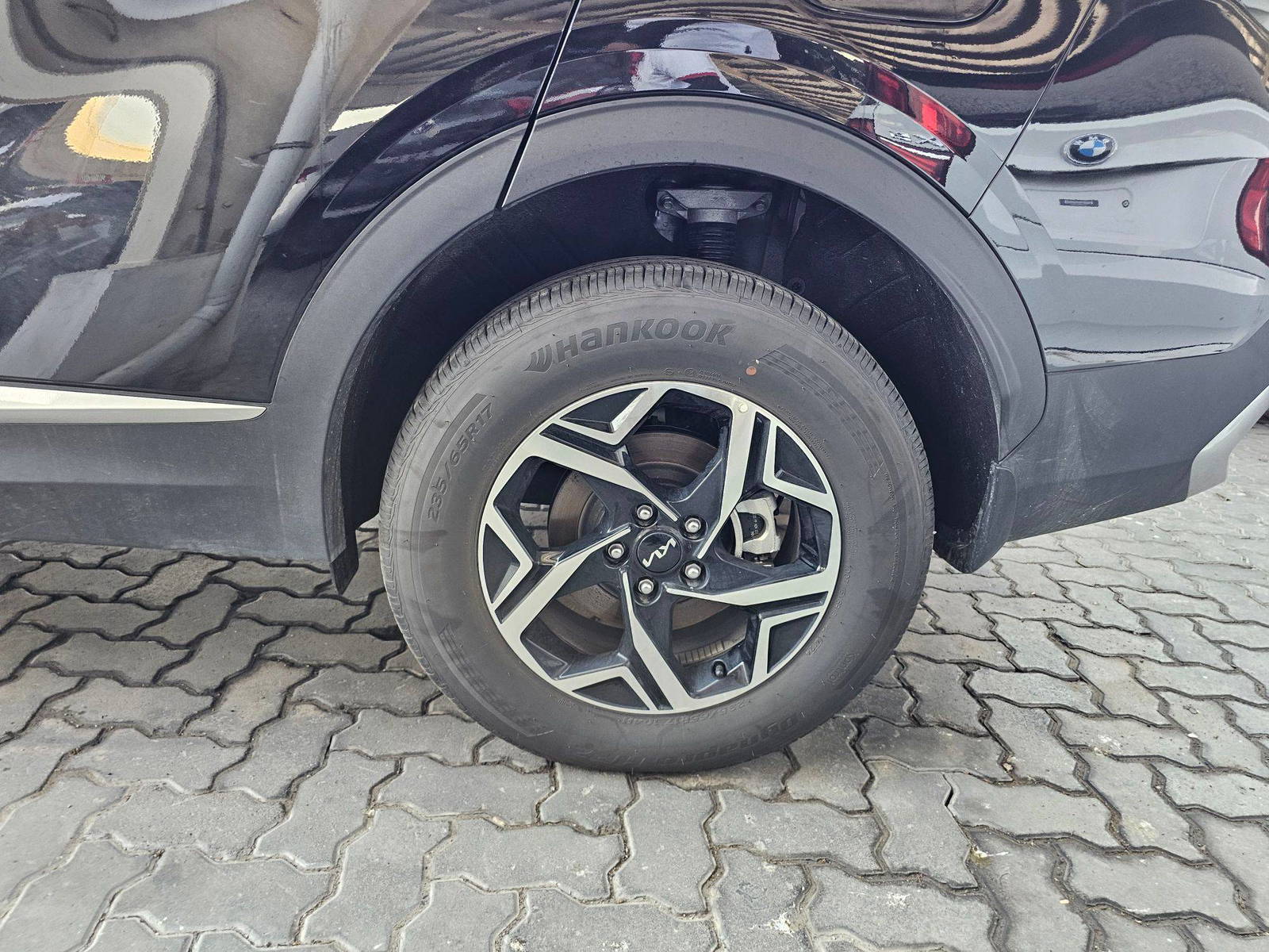 2025 KIA SPORTAGE — 9000 KM — Lot S7385667 — Souq - Marhaba Auctions Used Cars - Image 9