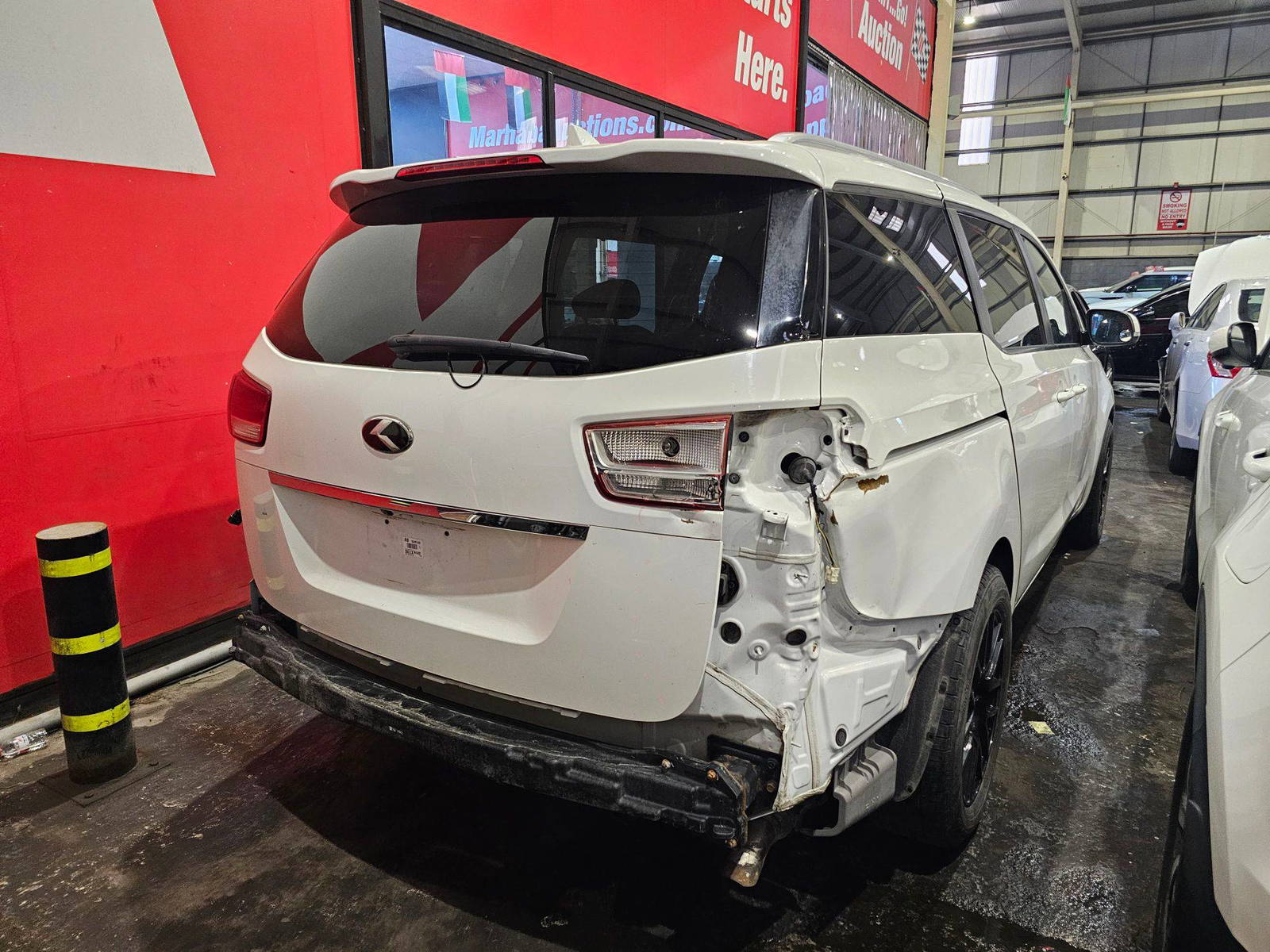 KIA SEDONA 2017 - Marhaba Auction Used Cars - Image 5