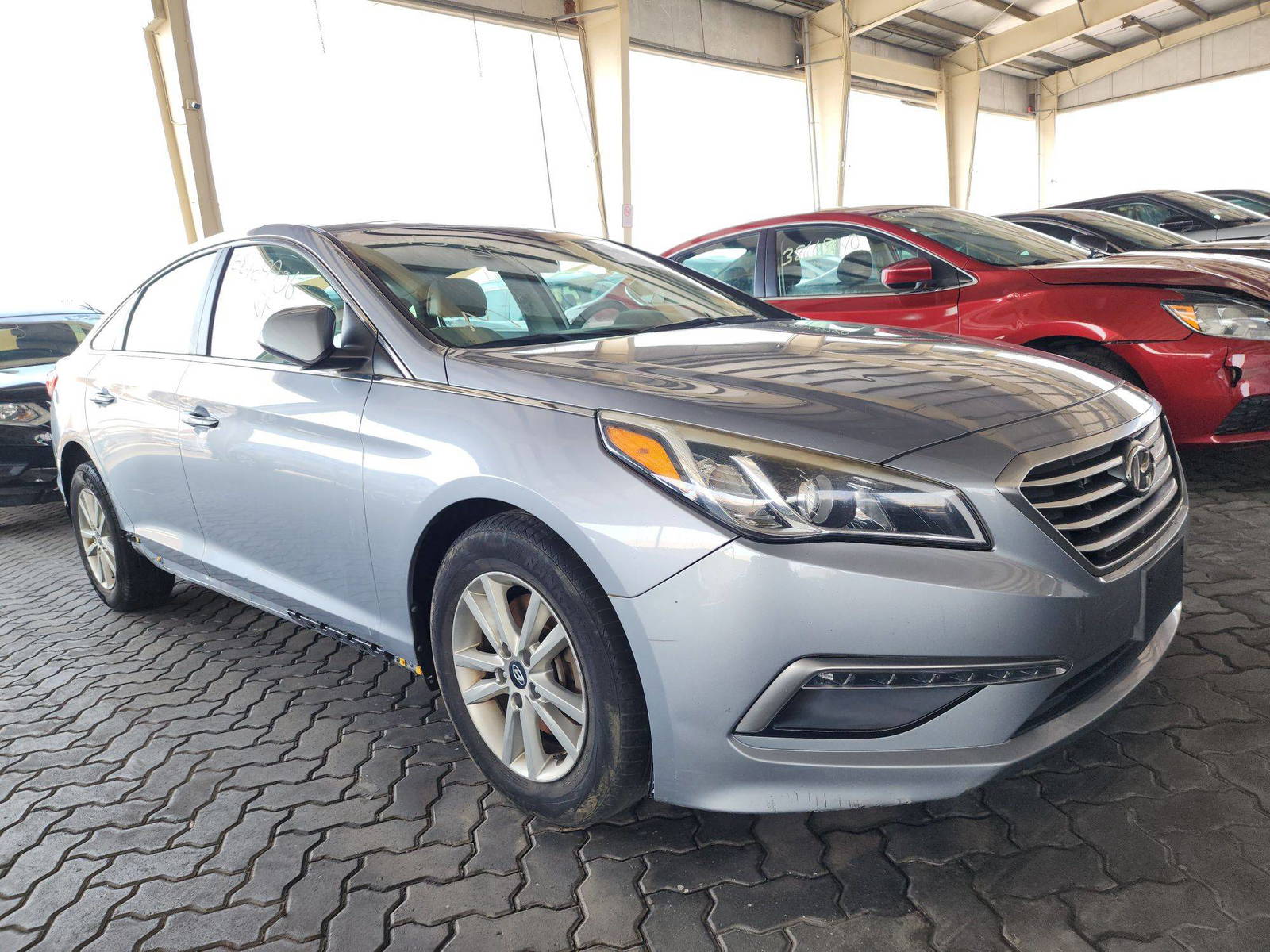 2015 HYUNDAI SONATA — 141738 Miles — Lot 38459906 — Souq - Marhaba Auctions Used Cars - Image 5
