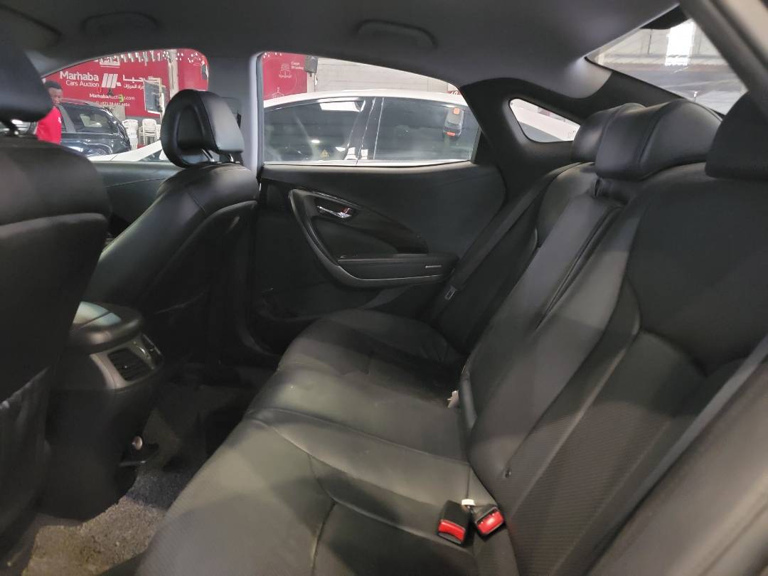 2014 HYUNDAI GRANDEUR — 260113 KM — Lot 003465 — Main - Marhaba Auctions Used Cars - Image 7