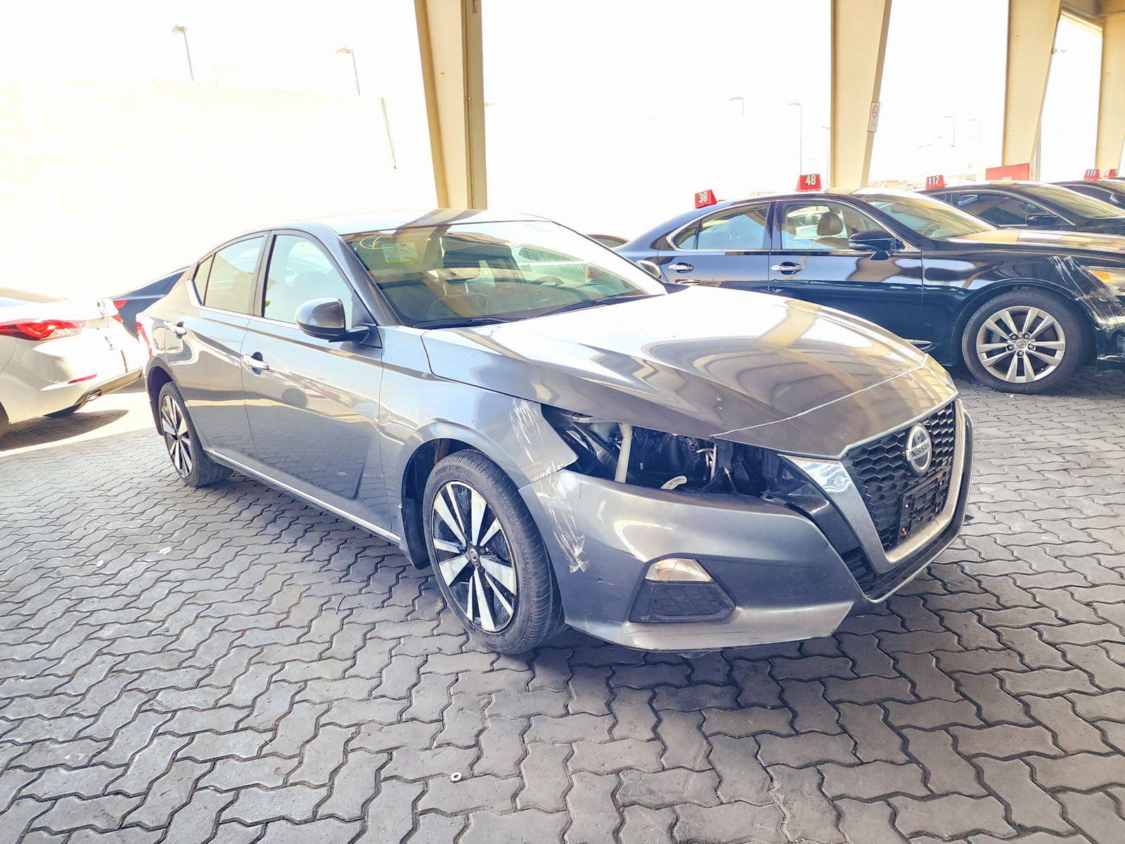 2022 NISSAN ALTIMA — 30113 Miles — Lot 84546854 — Souq - Marhaba Auctions Used Cars - Image 4