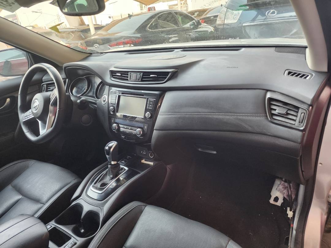 2018 NISSAN ROGUE — 52267 Miles — Lot 82878293 — Souq - Marhaba Auctions Used Cars - Image 4