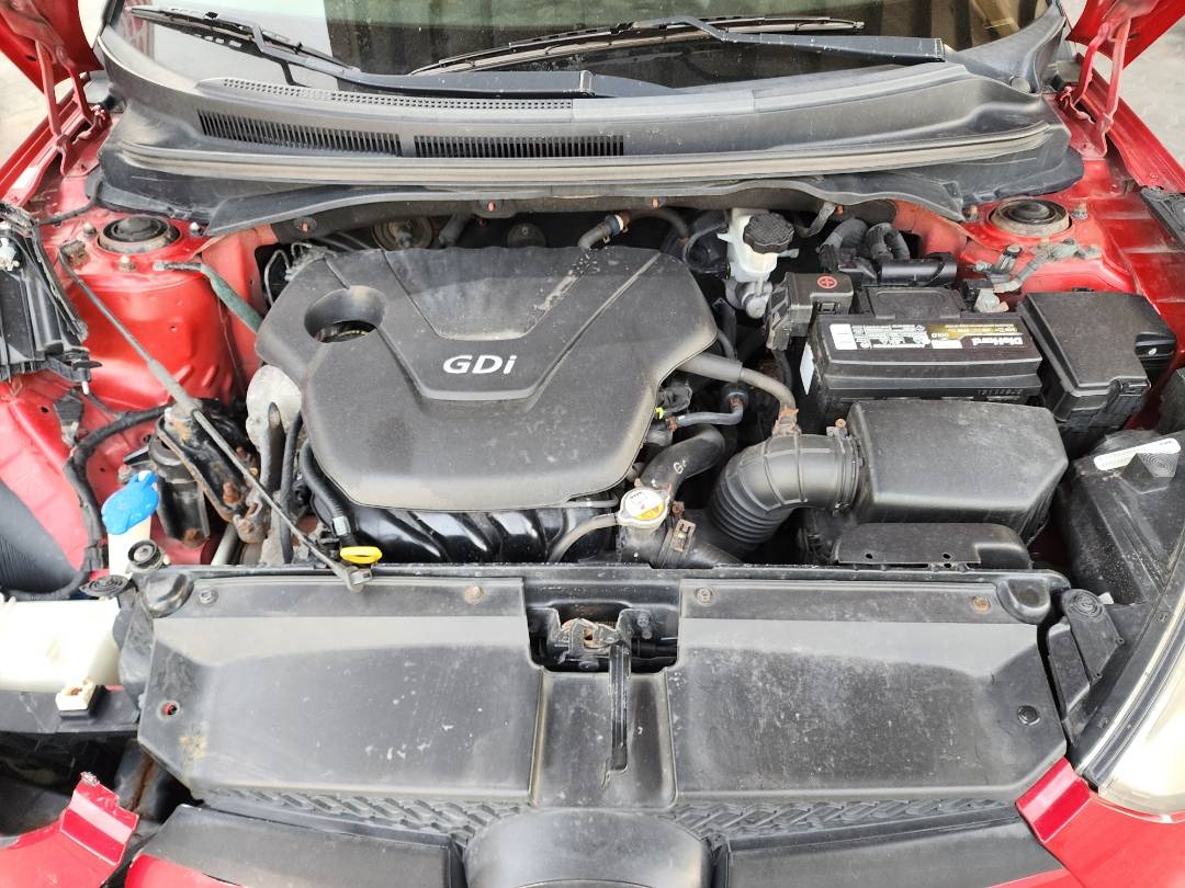 2012 HYUNDAI VELOSTER — 233239 Miles — Lot 82000473 - Marhaba Auctions Used Cars - Image 3