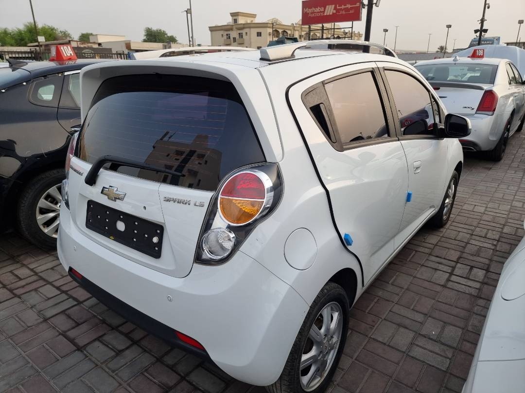 2012 CHEVROLET SPARK — 122406 KM — Lot 526784 — Main - Marhaba Auctions Used Cars - Image 4