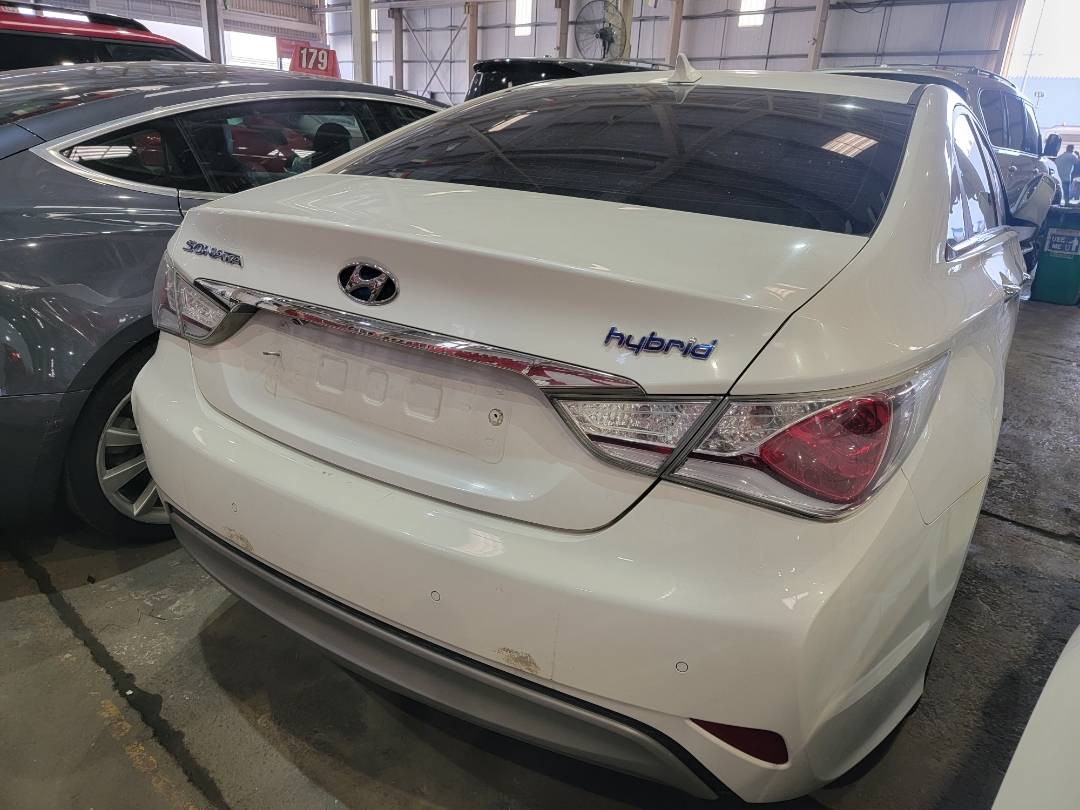2014 HYUNDAI SONATA — 210091 KM — Lot 078462 — Main - Marhaba Auctions Used Cars - Image 4