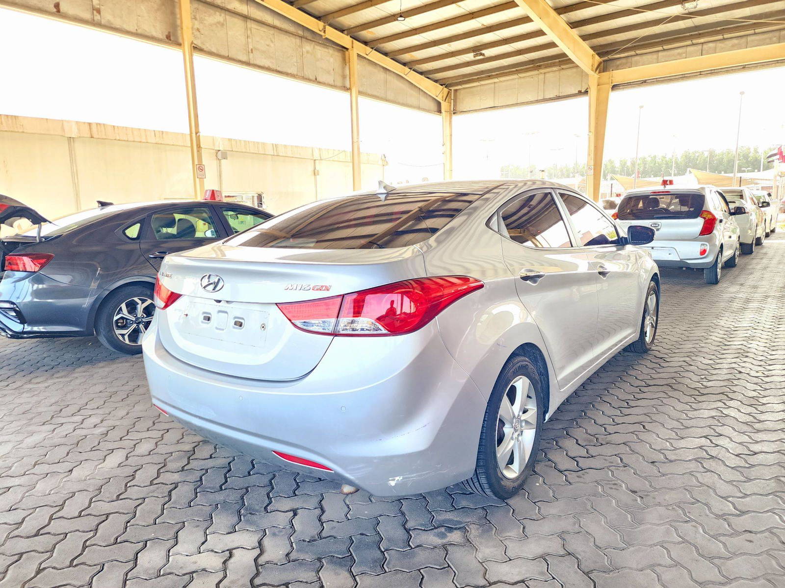2012 HYUNDAI AVANTE — 155796 KM — Lot 623006 — Souq - Marhaba Auctions Used Cars - Image 3