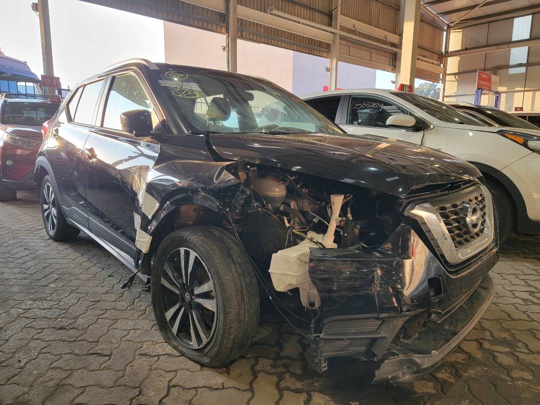 2019 NISSAN KICKS — 115094 Miles — Lot 524529 — Main - Marhaba Auctions Used Cars - Image 4