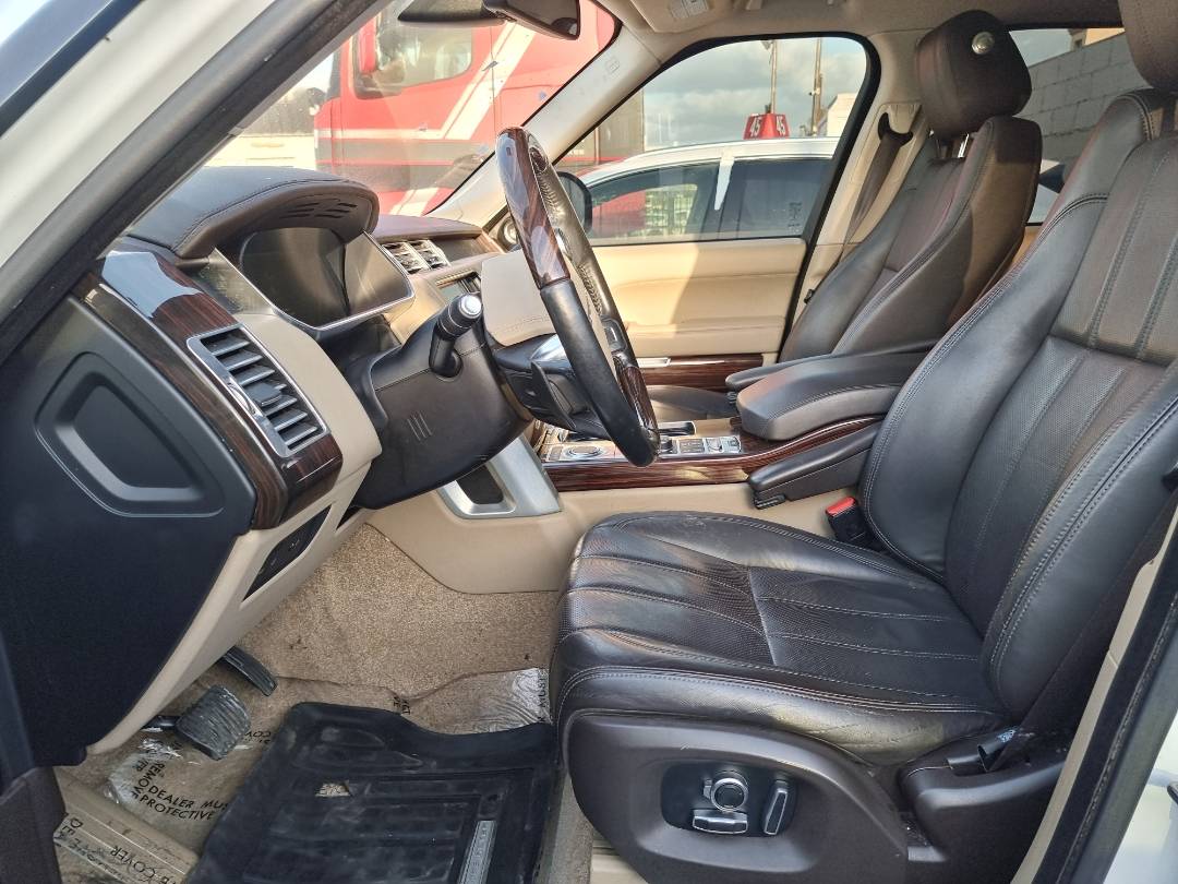2016 LAND ROVER RANGE ROVER — 169973 Miles — Lot 54446 — Ind. 12 - Marhaba Auctions Used Cars - Image 8