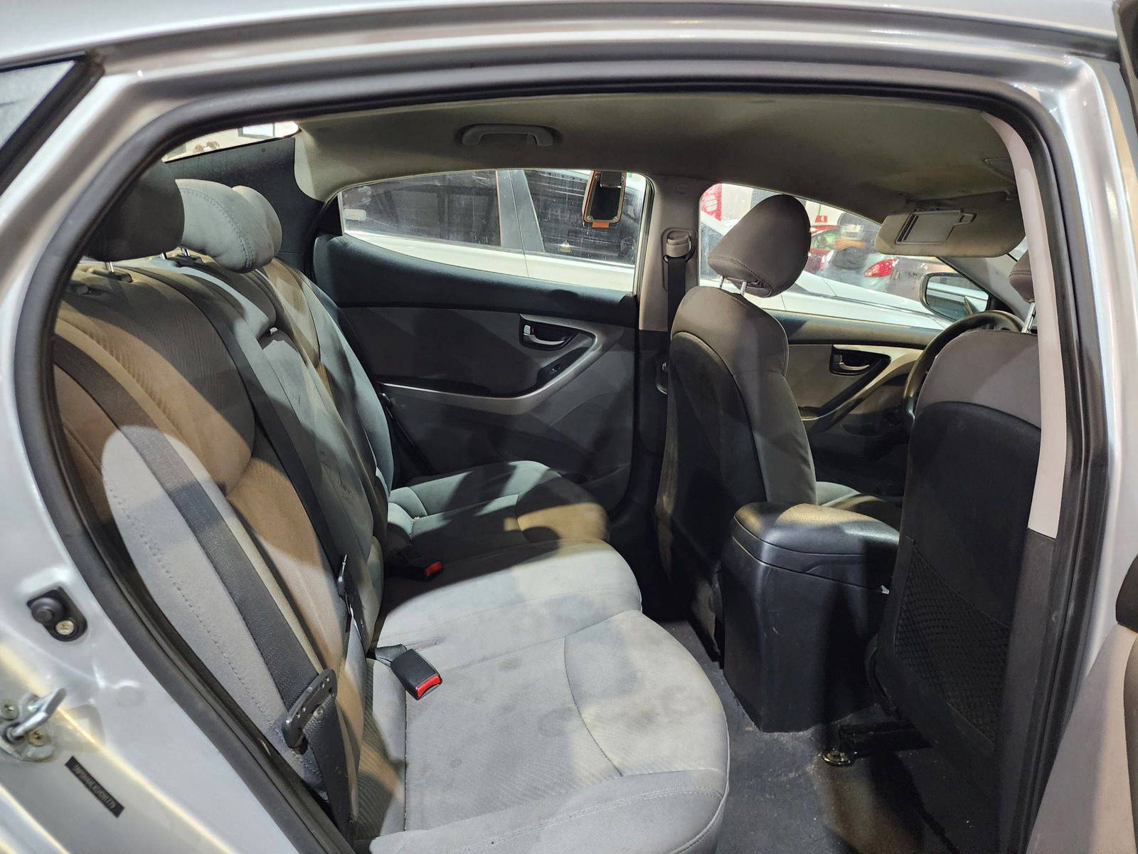 2012 HYUNDAI ELANTRA — 142798 Miles — Lot 64382414 — Souq - Marhaba Auctions Used Cars - Image 7