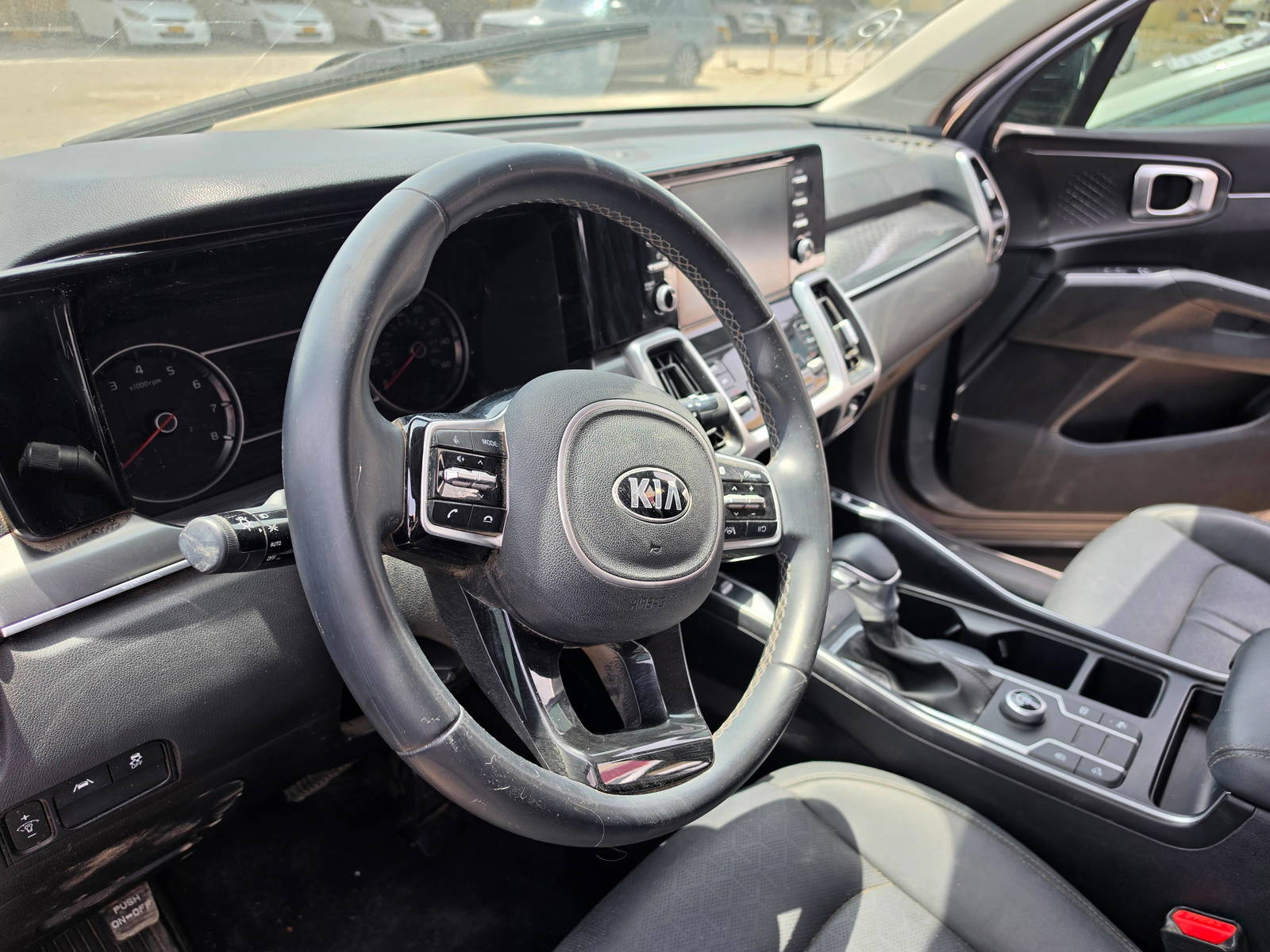 2021 KIA SORENTO — 97331 Miles — Lot 038650 - Marhaba Auctions Used Cars - Image 9