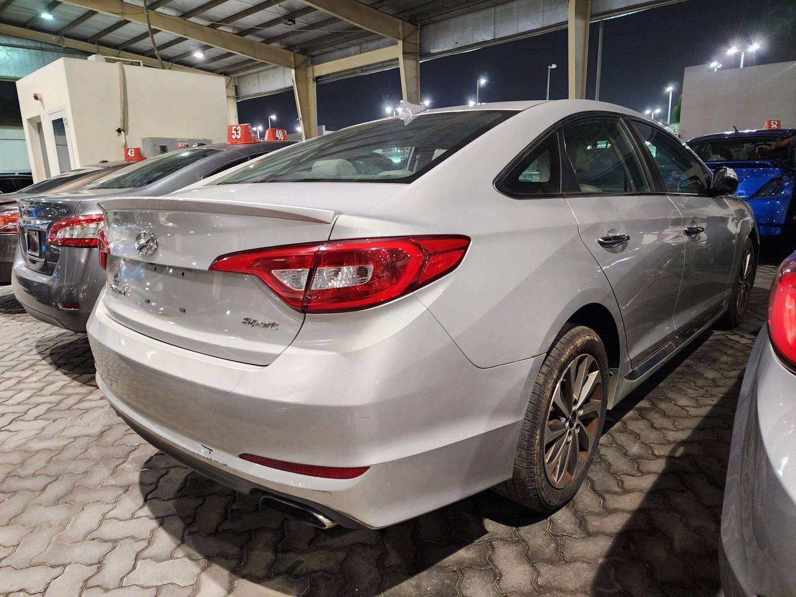 2015 HYUNDAI SONATA — 232029 Miles — Lot 43568174 — Souq - Marhaba Auctions Used Cars - Image 3