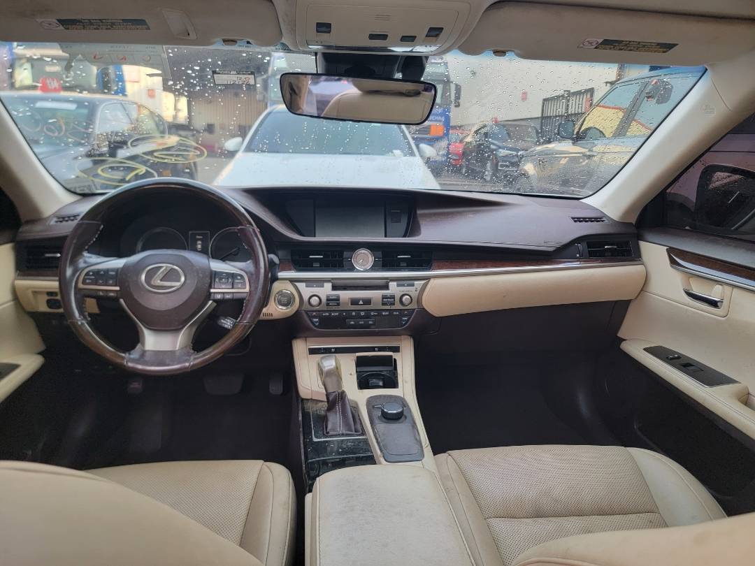 2016 LEXUS ES 350 — 112126 Miles — Lot 71732143 — Main - Marhaba Auctions Used Cars - Image 8