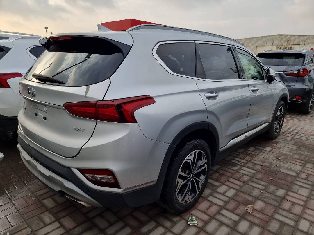 2019 HYUNDAI SANTA FE — 110023 Miles — Lot 215487 — Ind. 12 - Marhaba Auctions Used Cars - Image 5