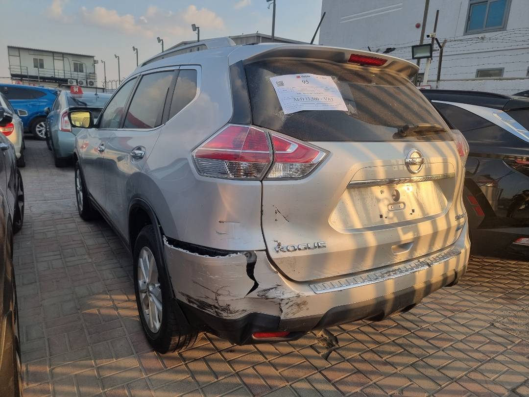 2014 NISSAN ROGUE — 204482 Miles — Lot 836757 — Ind. 12 - Marhaba Auctions Used Cars - Image 4