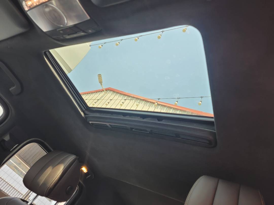 2019 MERCEDES BENZ G 63 AMG — 64777 KM — Lot KX303422 — Main - Marhaba Auctions Used Cars - Image 12