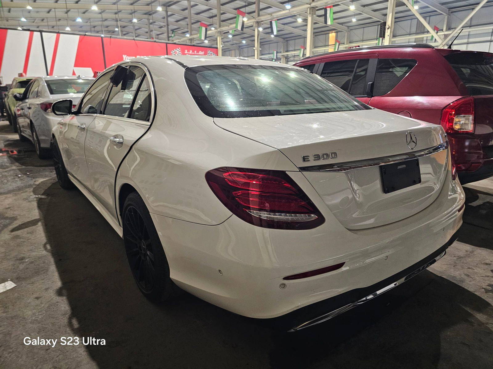 MERCEDES BENZ E-300 2017 - Marhaba Auction Used Cars - Image 5